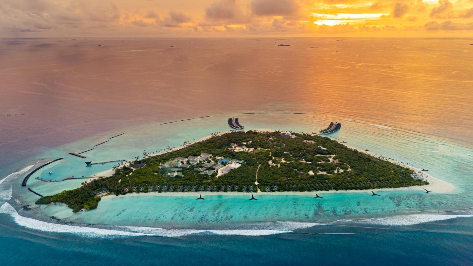 Raaya By Atmosphere Resort Maakurathu